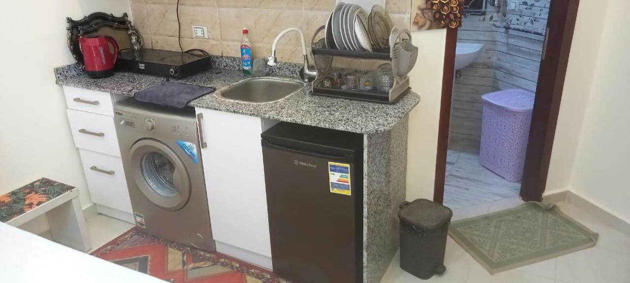 Casablanca Beach For Families And Couples Only Aparthotel Hurghada Room photo