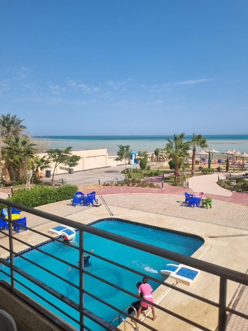Casablanca Beach For Families And Couples Only Aparthotel Hurghada Room photo